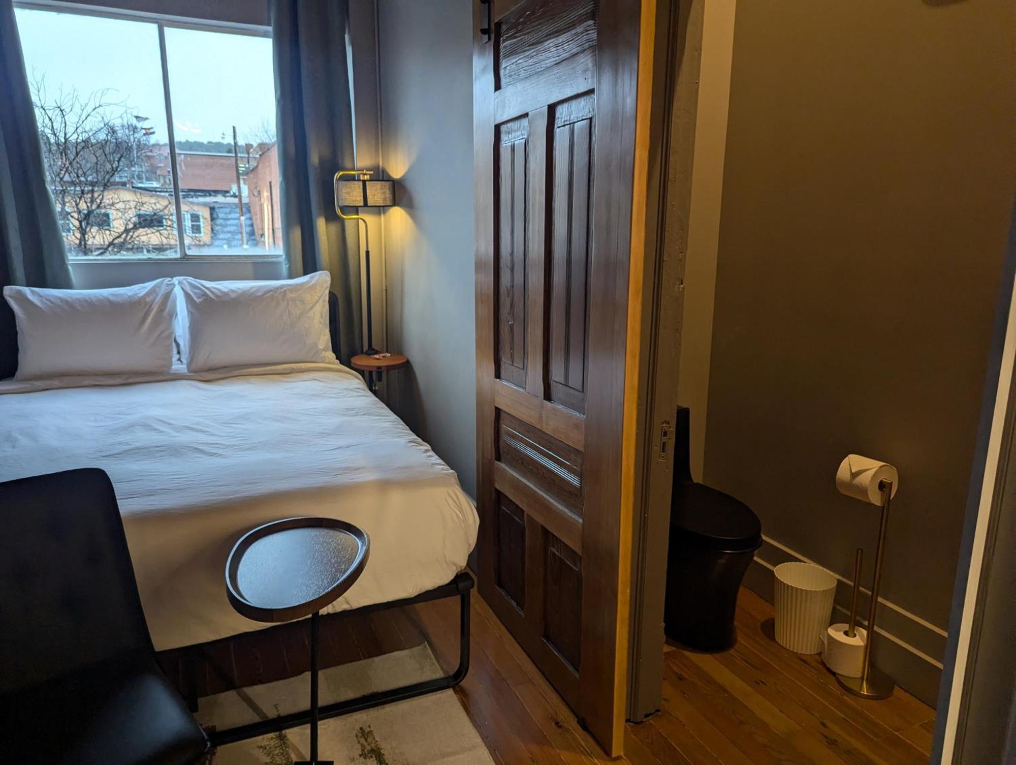 The Well Hotel & Taproom Трінідад Екстер'єр фото